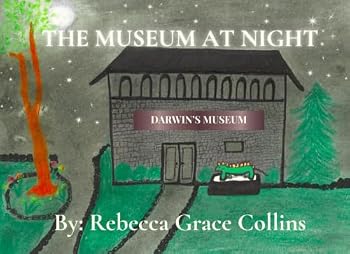 Paperback The Museum at Night Book