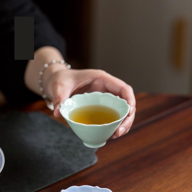 Chiński kubek do herbaty Matcha, kubek do herbaty seledyn, zestaw do herbaty Kung Fu, mały kubek mistrzowski, domowy ceramiczny kubek do herbaty, zestaw do herbaty retro z zaparzaczem (B)