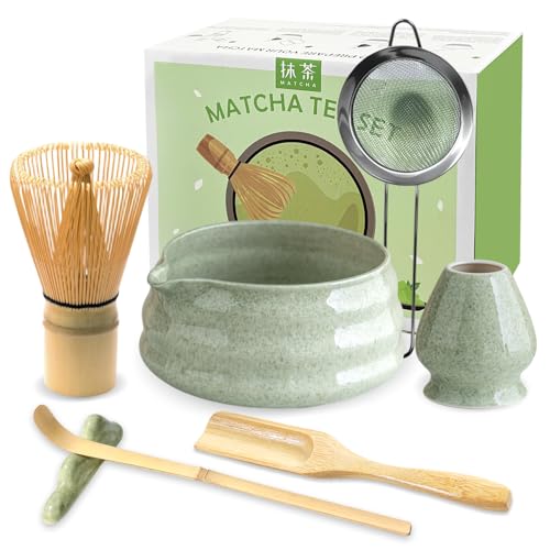 JBER Matcha Besen Set, Matcha Set 7-Teiliges - Matcha Besen und Besenhalter, Matcha Schale mit Auslauf, Sieb, Löffel und Halter, Japanisches Matcha Zubehör für Matcha-Liebhaber - Klassisch Grün