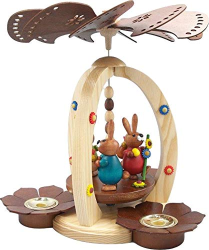 Piramide Pasquale Rudolphs In Legno, 28 Cm, Con 3 Coniglietti Colorati, Fatta A Mano In Sassonia