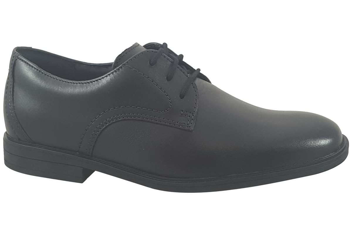 Clarks Jonwin Step Lace Black leather Kids Boys Shoes 8281-57G in a Plain Leather in Size 3.5