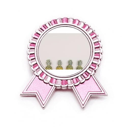 Broche murale blanche fruit de pin pour habiller un mur vide