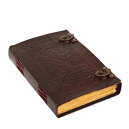 Journal en cuir fait à la main marron avec arbre de vie en relief et fermoirs en laiton