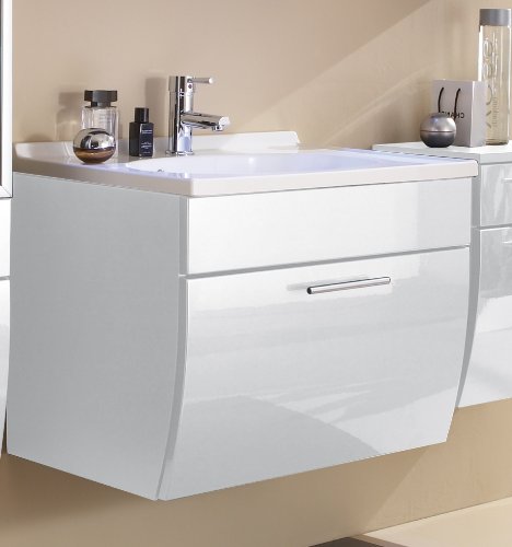 Posseik lavaggio piazza salona, Bianco