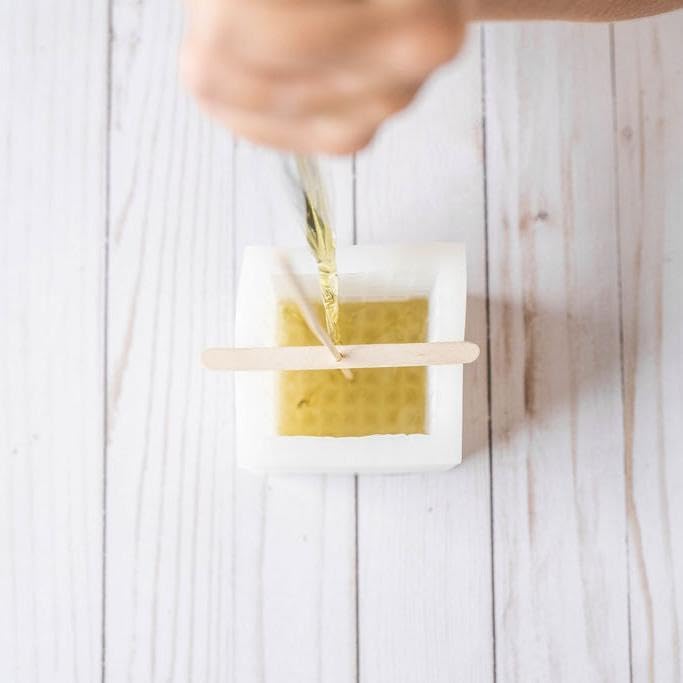Adults & Crafts Holiday Kit - Candle Making Kit