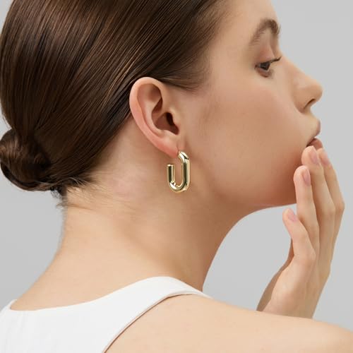 Image of FRUMOS 18K Gold Plated Chunky Hoop Earrings for Women Fashion Thick Gold Hoops Set Jewelry for Birthday Christmas Gifts