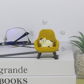 Miniature Cat Figurines with Small Sofa - Resin Mini Cat Figures, Kitten Miniature Desk Accessories - Perfect Cute Cat Gift for Cat Lovers(Yellow Sofa)
