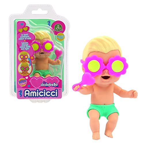 Cicciobello Amicicci, Bebé con Expresiones Divertidas, Serie Playa, Gafas cambian de Color y Accesorios, Modelo Niño Rubio Copa Surf, Juguete para Niños a Partir de 3 Años, GIOCHI PREZIOSI, CC0404