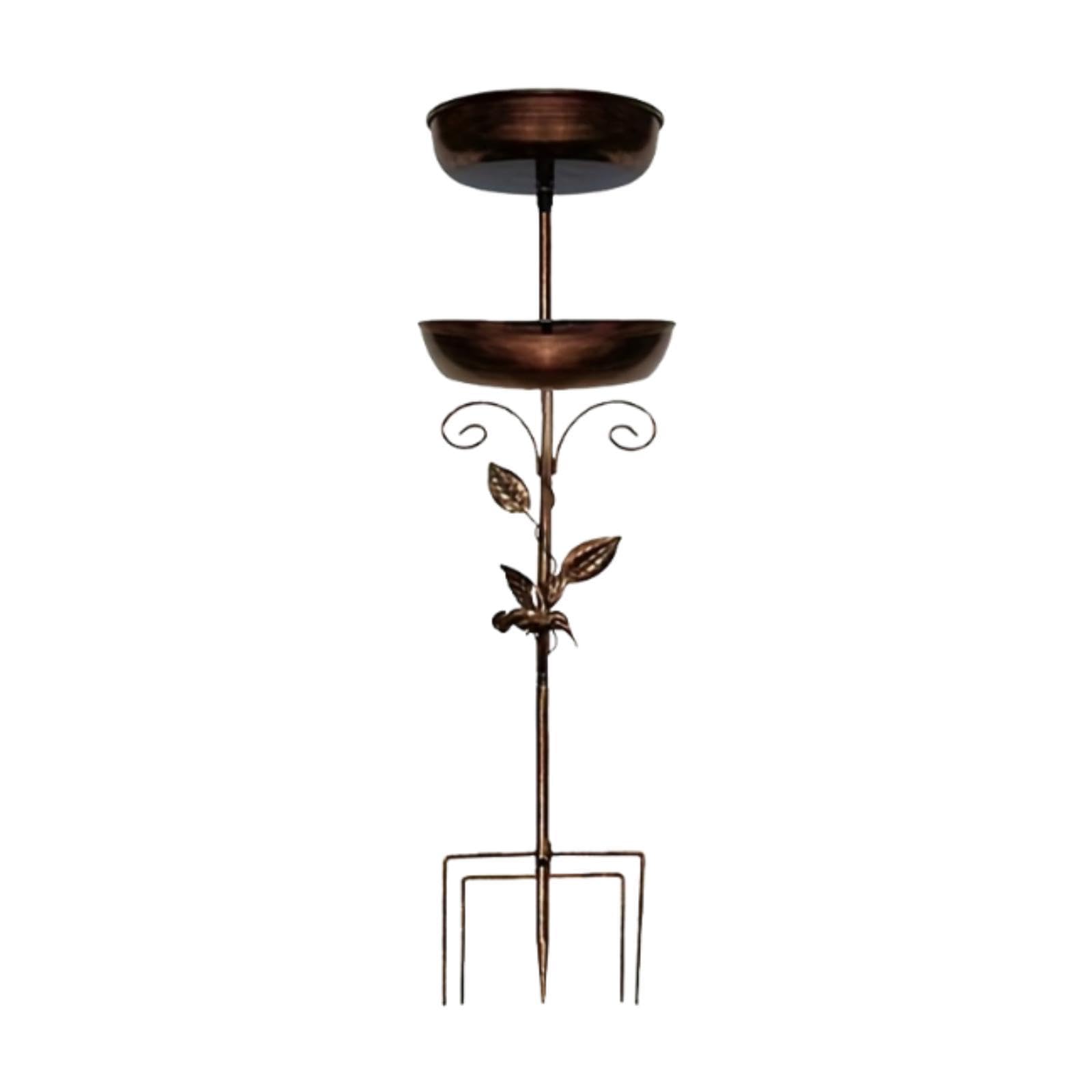 Décoration cadeau originale avec ce grand bain d'oiseaux en métal et mangeoire de jardin