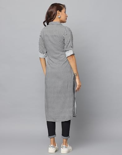 Image of Women's Shirt Collar Kurta with Front Full-Length Placket, Button Straight Cut, 3 /4th Sleeve, Side Pockets