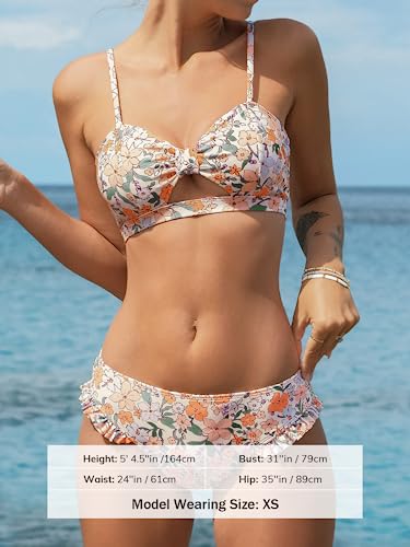 CUPSHE Conjunto de biquíni feminino com babados e fecho de gancho nas costas, Floral amarelo, P