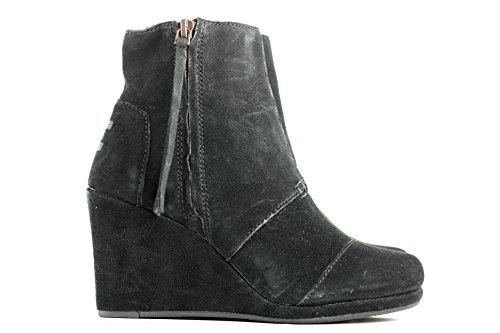TOMS Women's Crochet Classic Slip-on