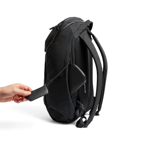 Bellroy Venture Ready Pack (20 liter backpack with laptop sleeve, for travel, commuting and urban adventuring) - Black3
