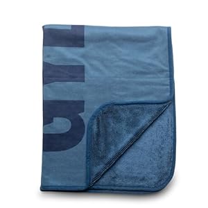 GYEON Quartz Q²M Silk Dryer EVO – Korean Microfiber Towel – Silk Banded Edges – Highly Absorbent – Dual Sided – Safe for Paint – Car Cleaning Supplies – Perfect Addition to Your Car Detailing Kit