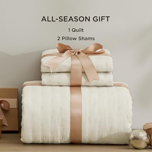 Image of Bedsure King Quilt - Cream Bedspread King Size & Lightweight Comforter, Modern Cottage Coverlet with Clover Pattern, Ultra Soft All-Season Bedding, 106 x 96 Inches