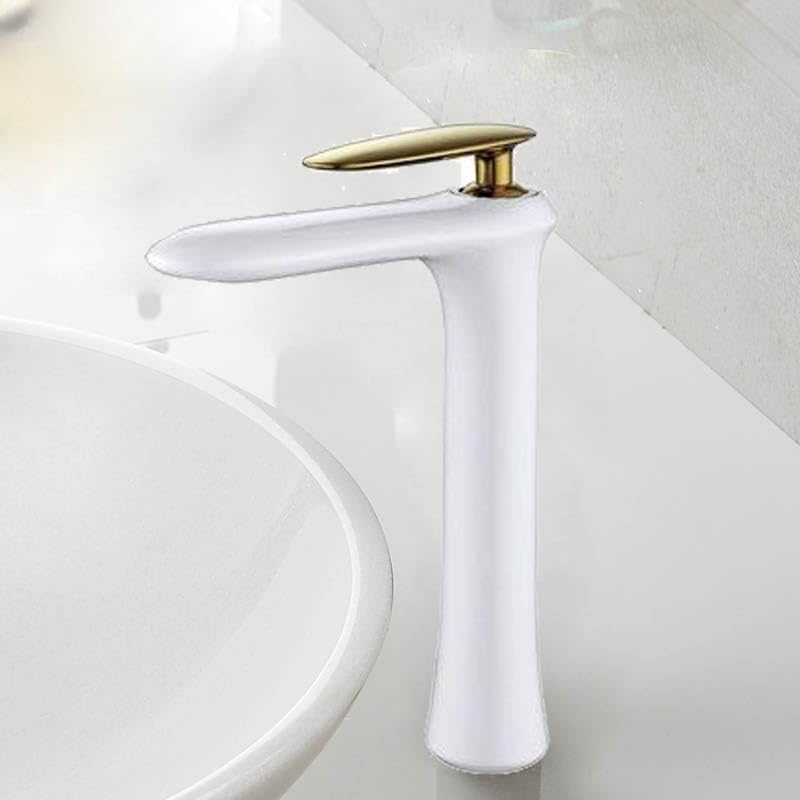 Robinet de lavabo noir mat pour salle de bain familiale