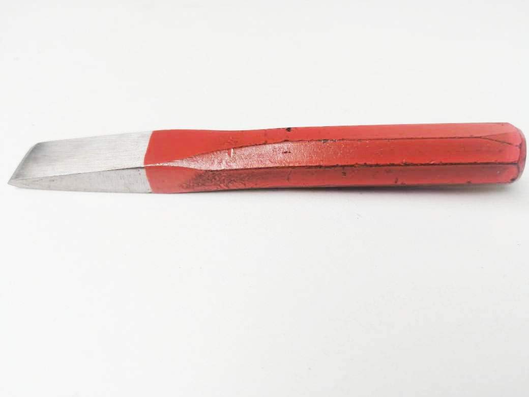 FTE Strong Steel Chisel cutting tool for light civil, electrical, plumbing or carpentry Works (size 10 x 100 mm)