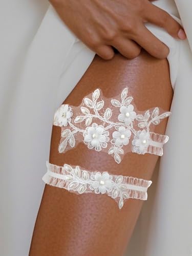 Amazon.com: Campsis: Wedding Garters