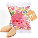 FLAMINGO ON THE BEACH