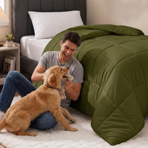 Image of Utopia Bedding Twin Comforter, Duvet Insert, Olive Green, 64 x 88 Inches