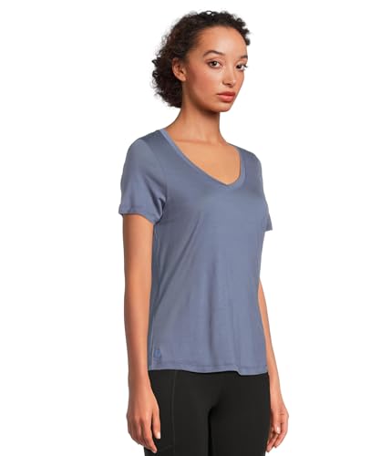 Smartwool Women's Active Ultralite V-Neck Short Sleeve2