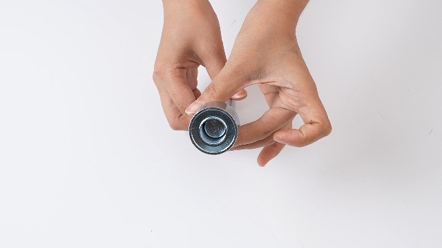 Zeeman - Nieuw!! Gordijnen met metalen ringen! In crème, grijs en blauw! Breedte: 1,40 meter Hoogte: 2,40 meter Voor €9,99 Alleen bij ons verkrijgbaar