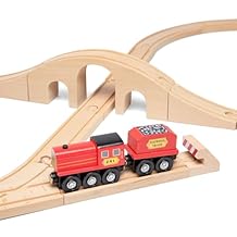 Melissa & Doug Classic Wooden Figure Eight Train Set 22 pcs