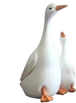 ZEshops Lifelike Mother Duck and Ducklings Resin Statue for Patio Yard Decoration - Durable and Hand-Drawn Sculpture Extra Large Size 22cm x 14.5cm