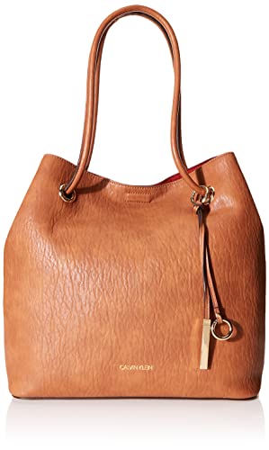 Calvin Klein - Bolsa Gabrianna Bubble Lamb reversível, Caramel, One Size