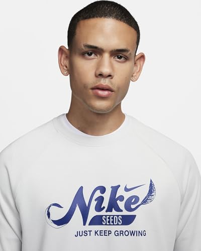 Nike Men's Dri-FIT Fleece Fitness Crew-Neck Top (Photon Dust/Photon Dust/Deep Royal Blue, FN3289-025)2