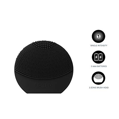 Preisvergleich Produktbild Foreo LUNA play plus Gesichtsreinigungsbürste aus Silikon,Midnight