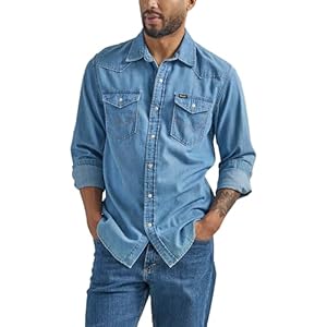 Wrangler Men’s Denim Light Wash Long Sleeve Snap Shirt