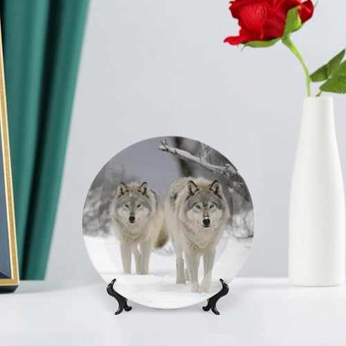 Plato decorativo Two Wolves Walking en nieve 6 pulgadas miniatura 6