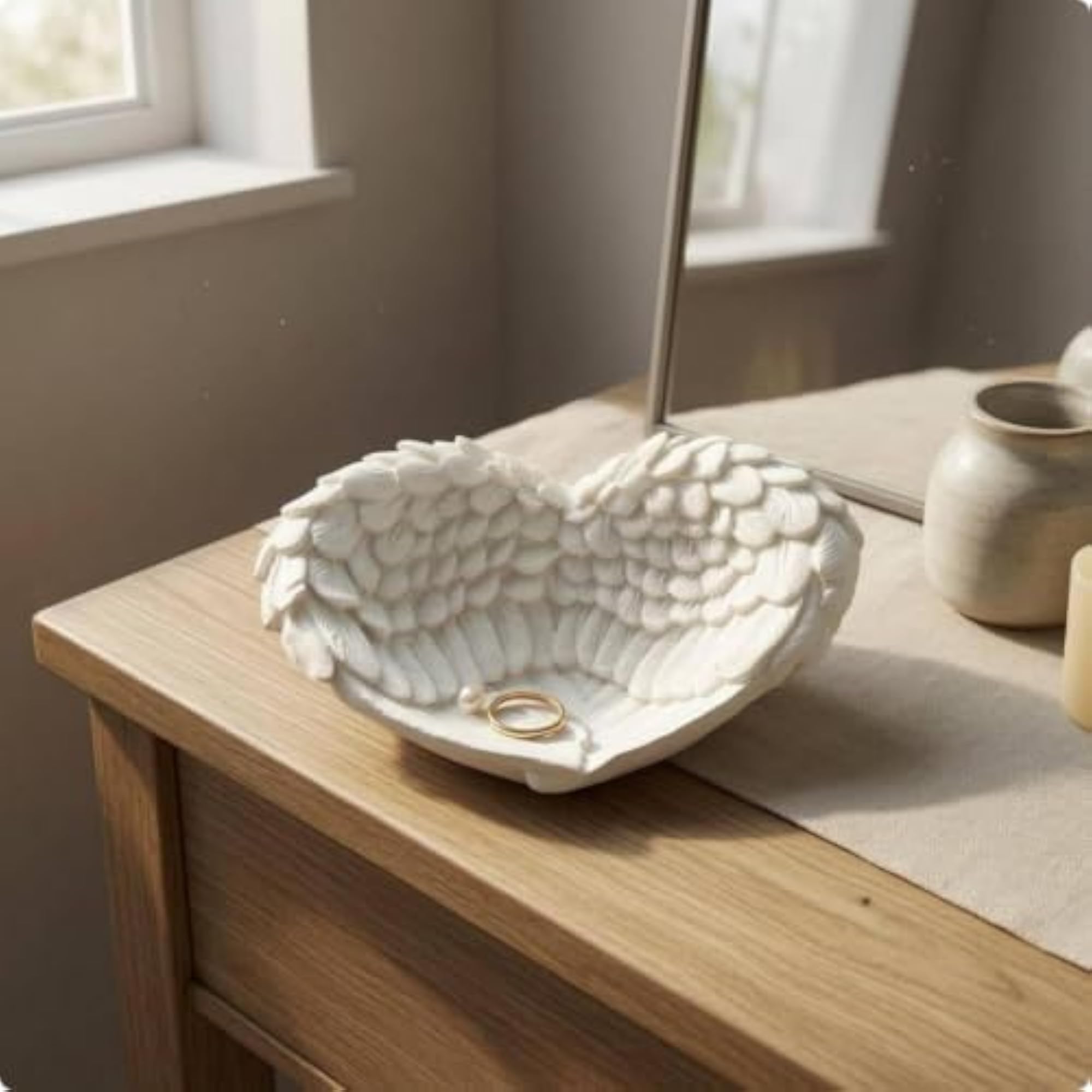 Heart-Shaped Resin Jewelry Tray with Layered Design