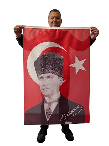Flagge 70 x 105 cm für Fahnenmast - Atatürk, Türkei, Halbmond Ay Yildiz, Wolf, 3 Hilal Bozkurt - Türkeifahne aus reißfestem Fahnen-Polyester-Stoff, wetterfest und UV-beständig (Ataturk 2)