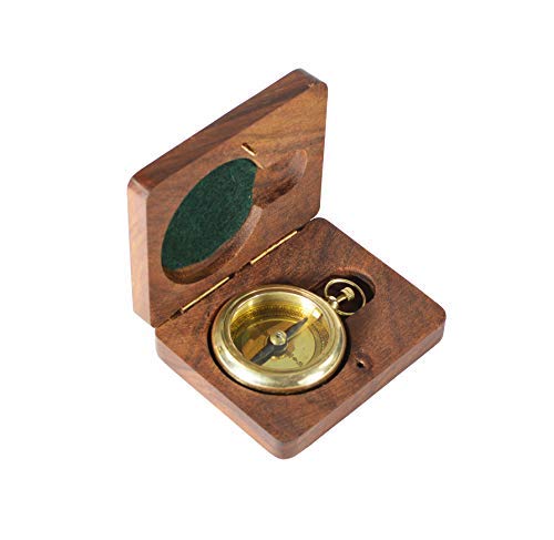 Boussole ronde en laiton brillant et cadran solaire d'exception
