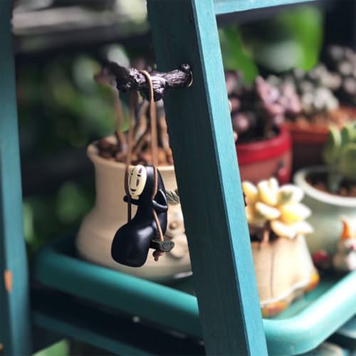 FENQURO No Face Man Anime Figuren Spirited Character Figur mit Spielen auf Einer Schaukel Modellstatue für Auto und Rückspiegel Dekoration, Auto Zubehör zum Aufhängen für Männer und Frauen