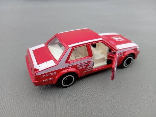Amazon | トミカ No.38 三菱 ランサー ターボ 赤×白ライン 白シート 2G