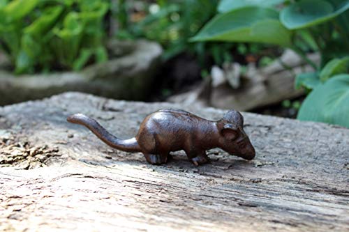 Gwenys Haus Gartenfigur Maus schnüffelnd Cover