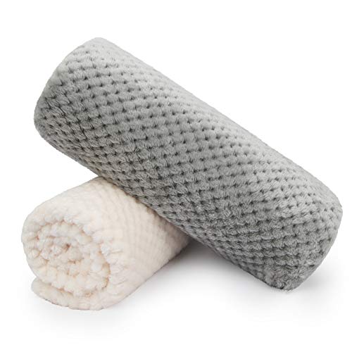 SLSON 2 Pack Dog Blanket Washable, Warm Soft Pet Throw Blanke for Bed Covers, Fuzzy Cat Blankets for Couch, Sofa, Car, Travel, 70x100cm, Grey and White - Image 7