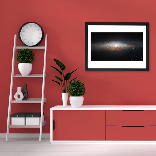 Affiche encadrée télescope Hubble grand format : une décoration murale spatiale unique - 4