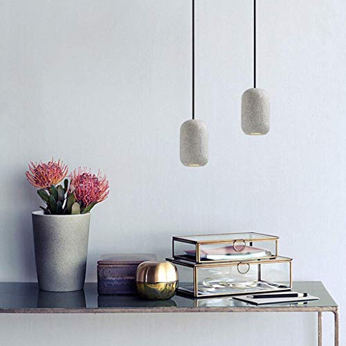 Candelabros estilo loft para crear un ambiente íntimo en el balcón 6