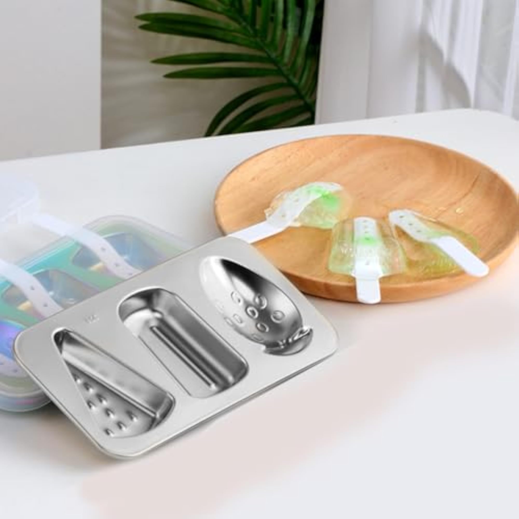 Stainless Steel Ice Cream Mold with Lid, 3 Cavity