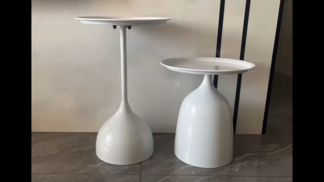 Nesting Coffee Table Round Side Table Set of 2 End Tables for Living Room Bedroom Balcony,White Wooden Stacking Accent Coffee Tables with Metal Frame Nesting Coffee Table Round Side Table Set of 2 End Tables for Living Room Bedroom Balcony,White Wooden Stacking Accent Coffee Tables with Metal Frame