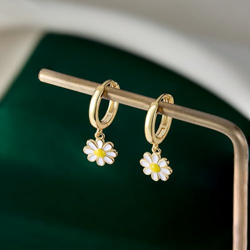 SLUYNZ 925 Sterling Silver Daisy Flower Hoop Earrings for Women Teen Girls Small Daisy Huggie Earrings Drop4