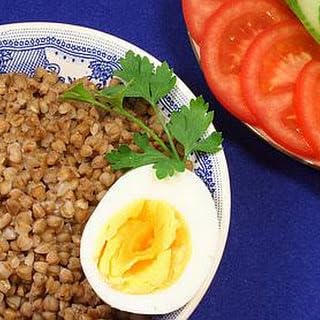 Miniatura 2 de Zhmenka Granos de trigo sarraceno tostados sin OMG, 2.2 libras  2.2 lbs Producto de Ucrania (paquete de 3)