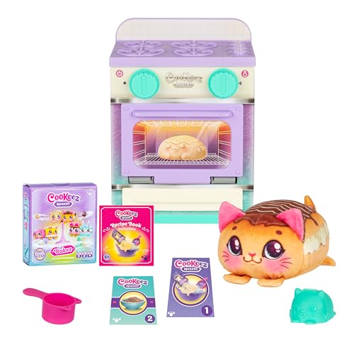 COOKEEZ MAKERY Lil’ Bakez Oven, Mix The Dough And Make A Scented Surprise Pet In The Form Of A Deliciously Scented Plush Toy, 6 Different Scented Plush Friends To Make, Bake And Collect