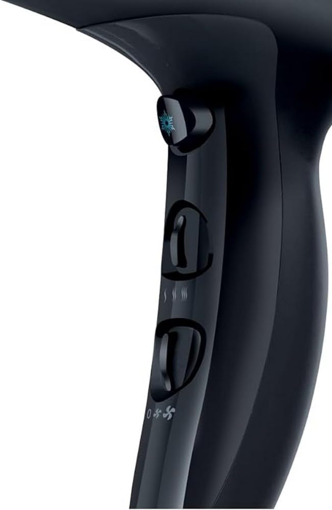 Remington Sèche-cheveux Ionique [Puissant, léger] Pro-Air (2200W, séchage rapide anti- frisottis, revêtement céramique: répartition homogène, 3 températures/ 2 vitesses, concentrateur précis) D5210