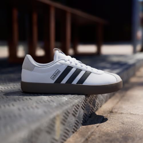 Image of adidas Women's Vl Court 3.0 Shoes