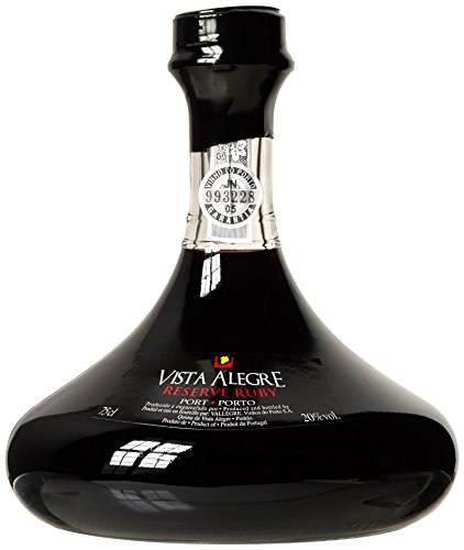 A Beautifull stylish decanter of ruby Port matured in an oak cask for an average of 5 Years.
